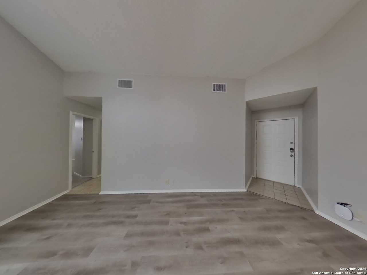 7947 Flower Trl - Photo 4 of 17