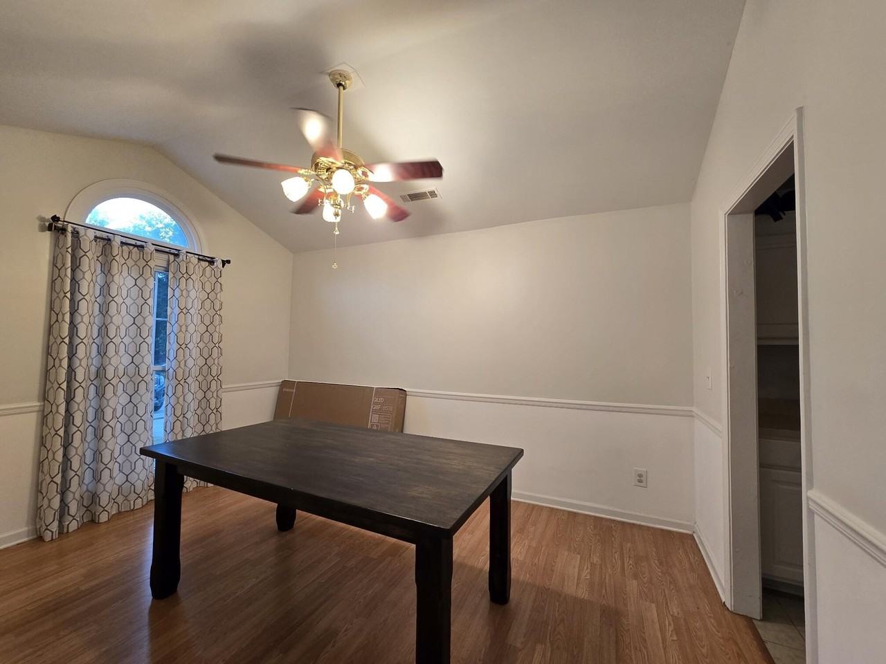 5945 Lost Creek Dr - Photo 2 of 31