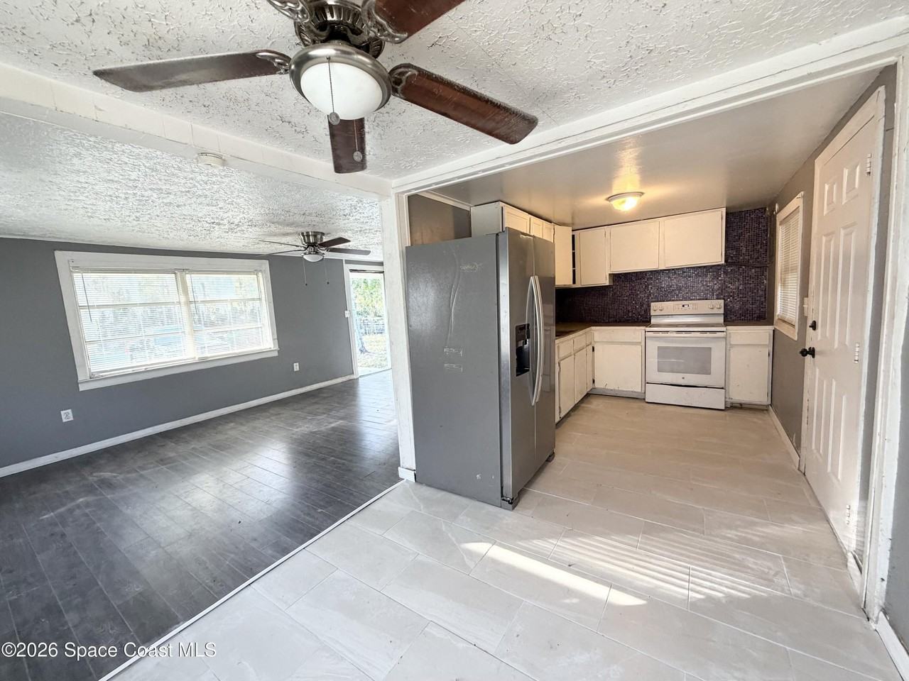 332 Palm Ave - Photo 7 of 8