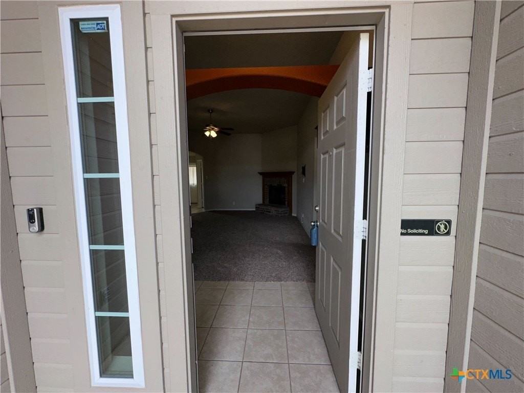 2702 Montague County Dr - Photo 4 of 27