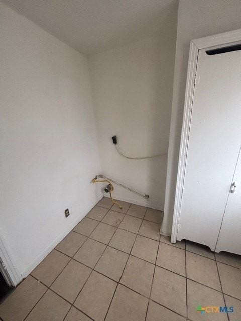 802 W Dean Ave - Photo 4 of 7