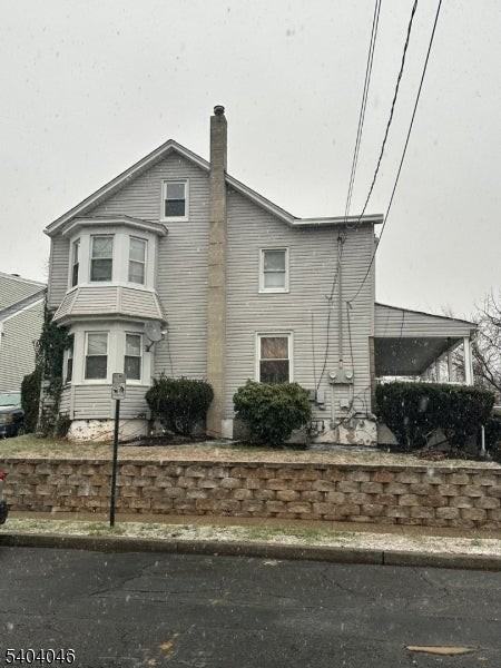 1853 Barnett St - Photo 6 of 6