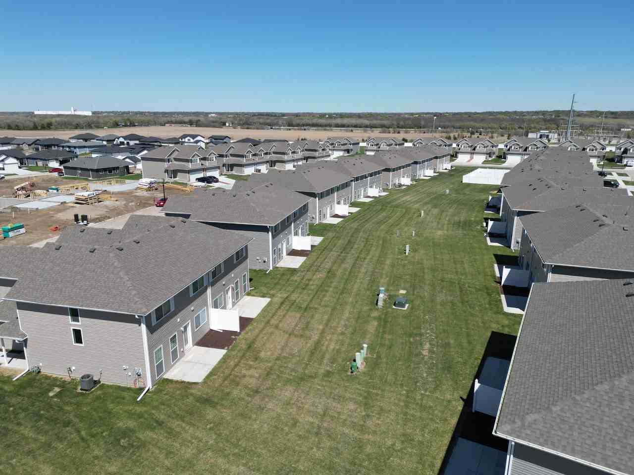 835 W Bellezza St #1 - Photo 4 of 30