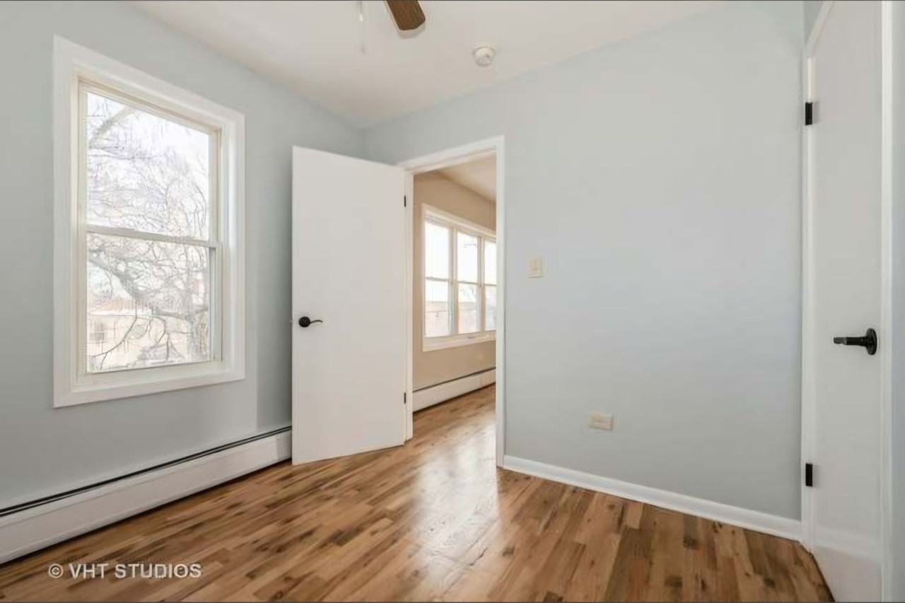 1133 Beloit Ave ##2 - Photo 5 of 7