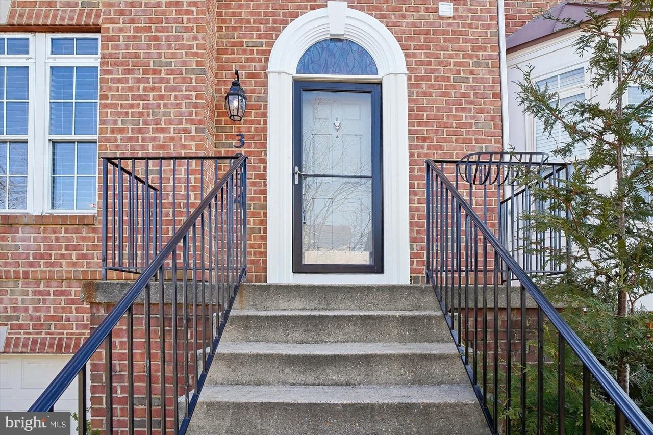 3834 Glebe Meadow Way - Photo 2 of 50