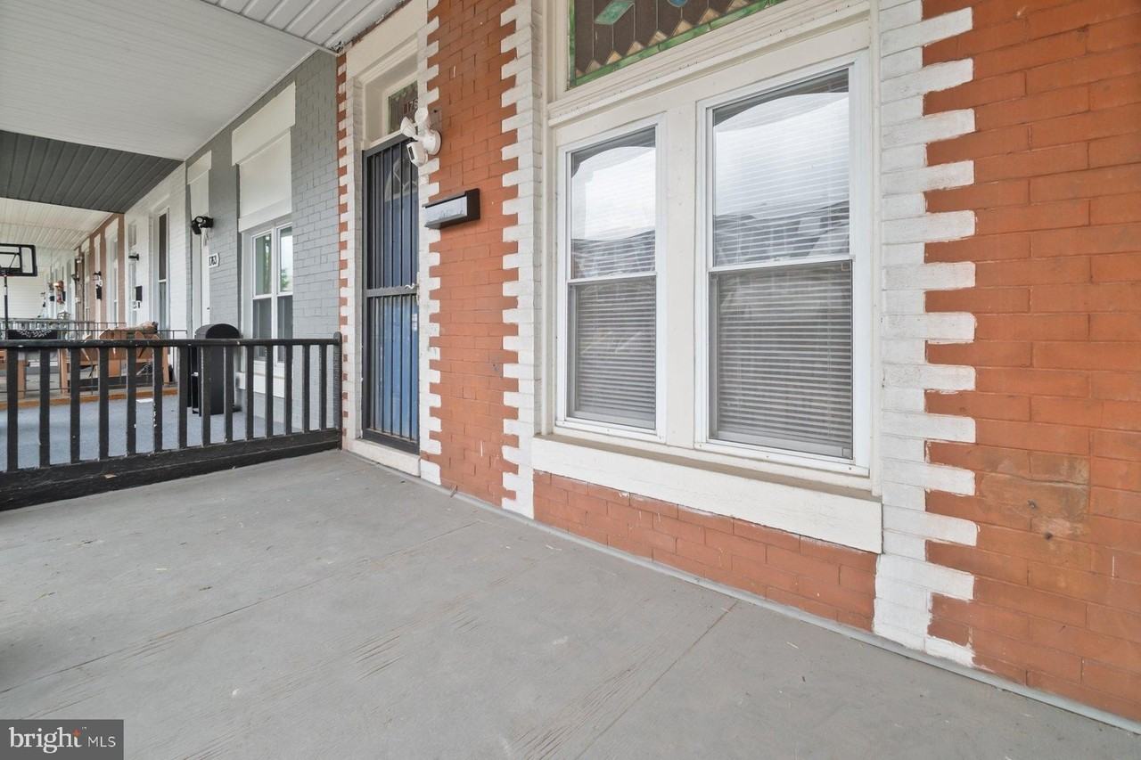 1761 Montpelier St - Photo 3 of 28