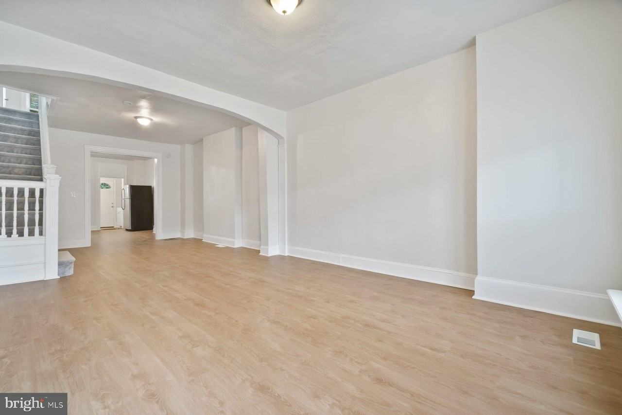 1761 Montpelier St - Photo 4 of 28