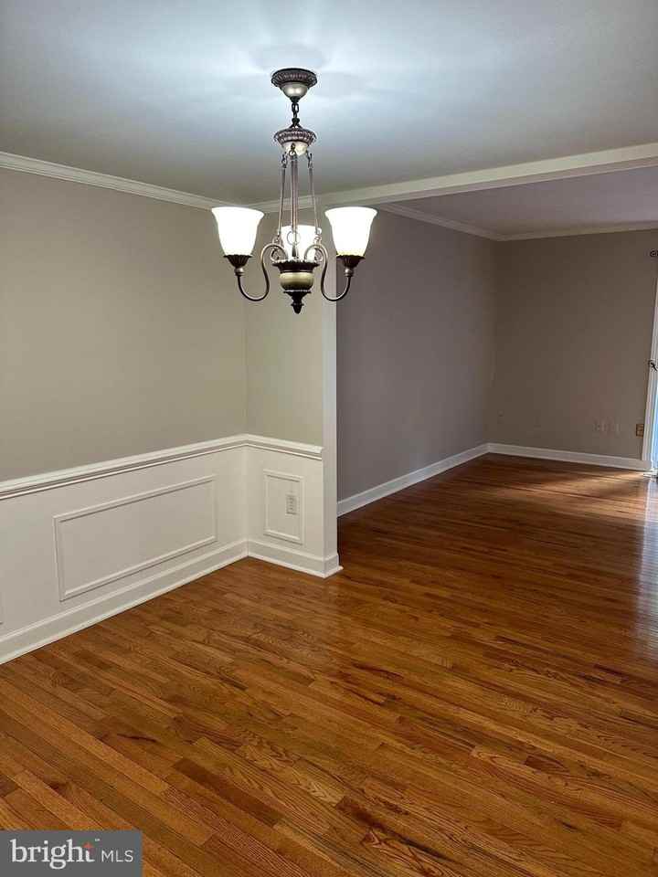 9 Collis Ct - Photo 5 of 24