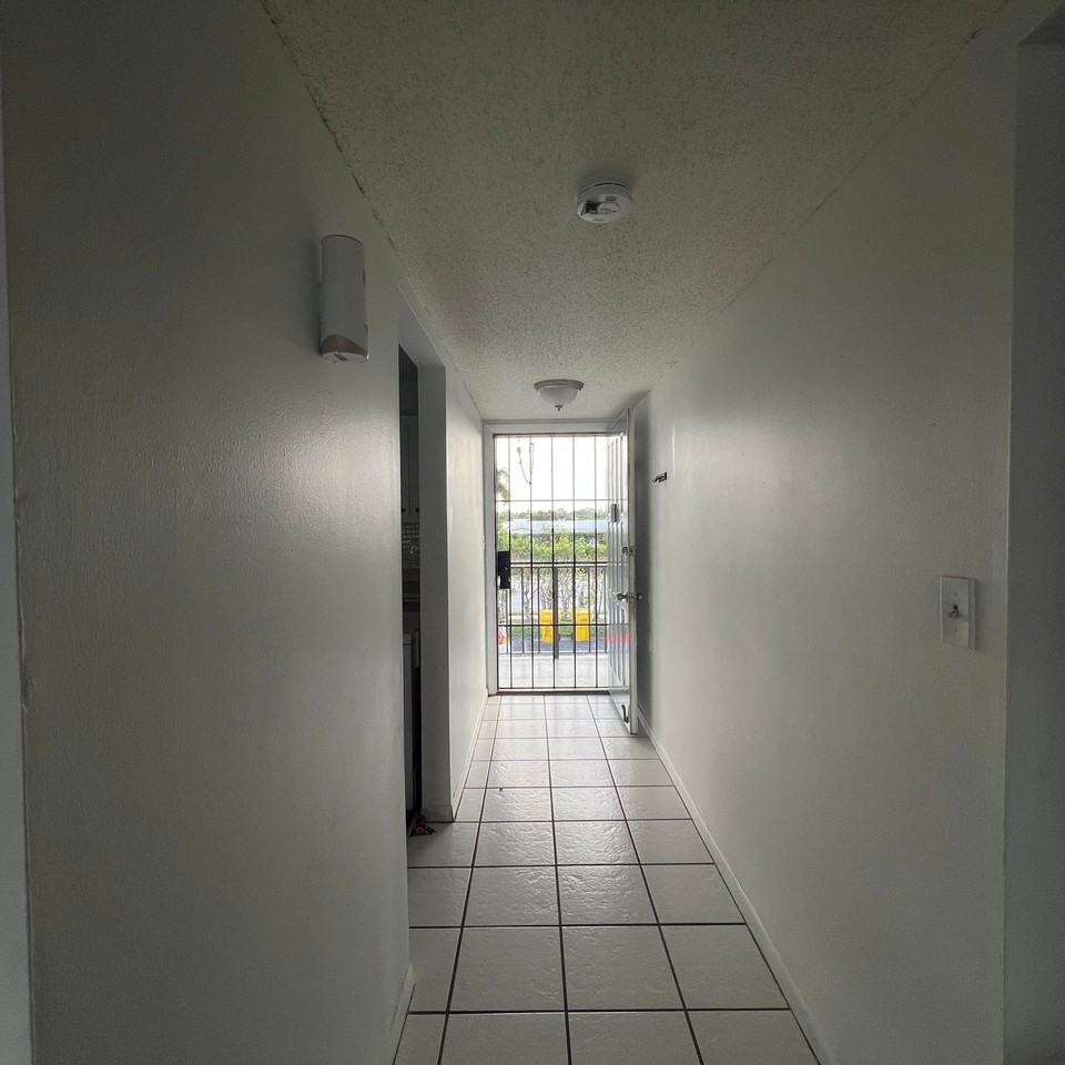 2141 W Woolbright Rd - Photo 4 of 37