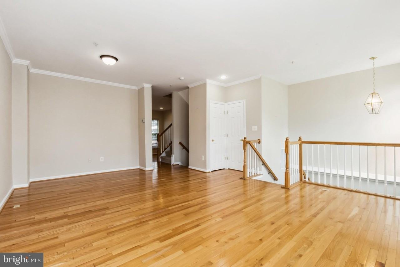 49 Inkberry Cir - Photo 4 of 25