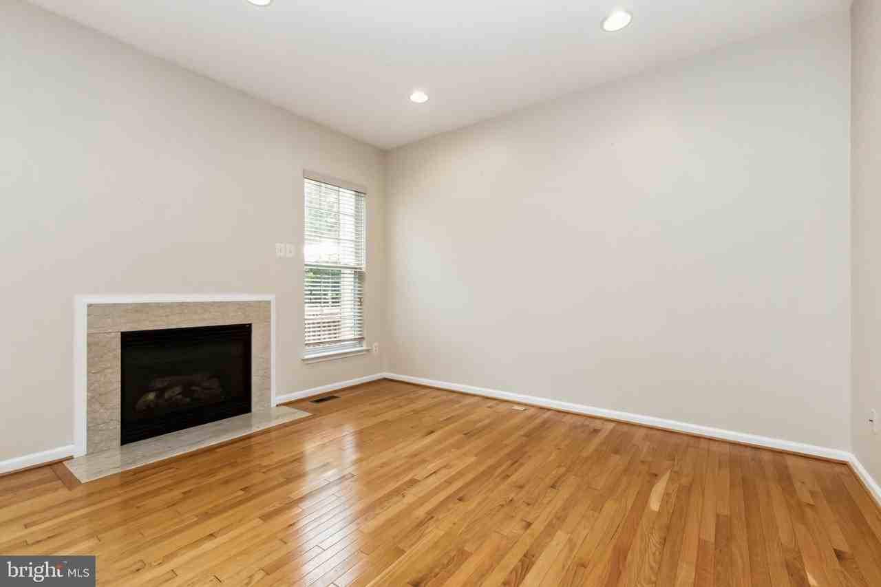 49 Inkberry Cir - Photo 6 of 25