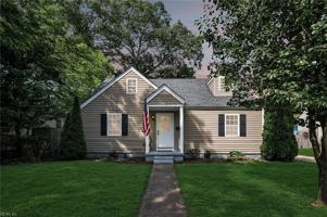 featured image of 1336 Maplewood Ave