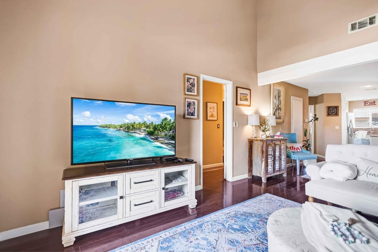 48255 Monroe St Apt 21 - Photo 5 of 26