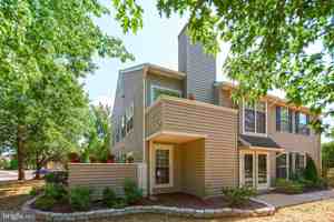 featured image of 12 Meadow Ln Unit 1b #1B