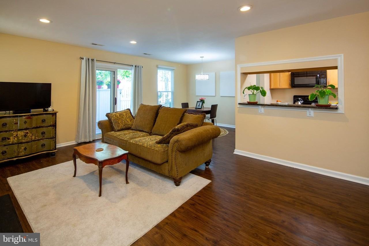 12 Meadow Ln Unit 1b #1B - Photo 2 of 14