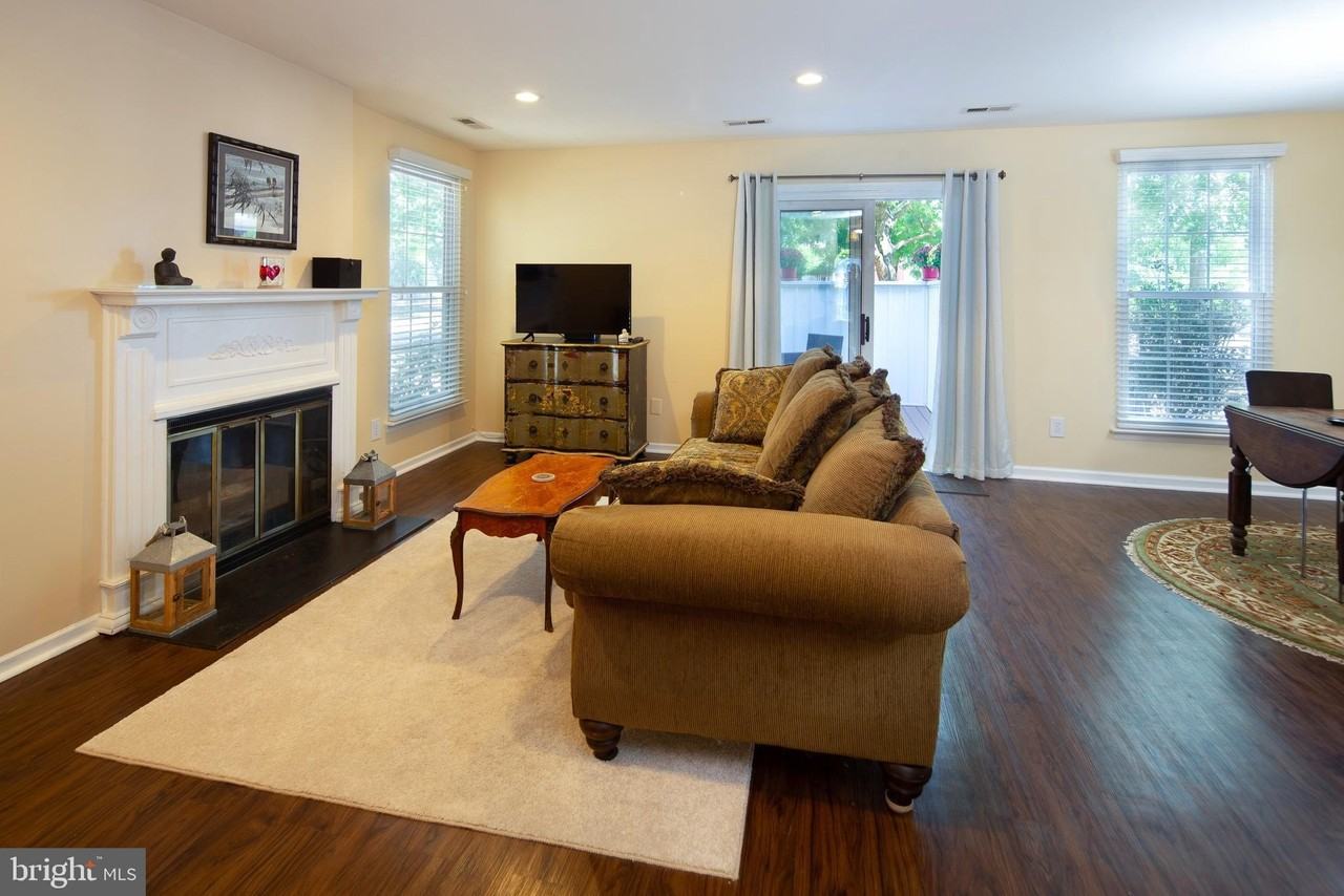 12 Meadow Ln Unit 1b #1B - Photo 3 of 14