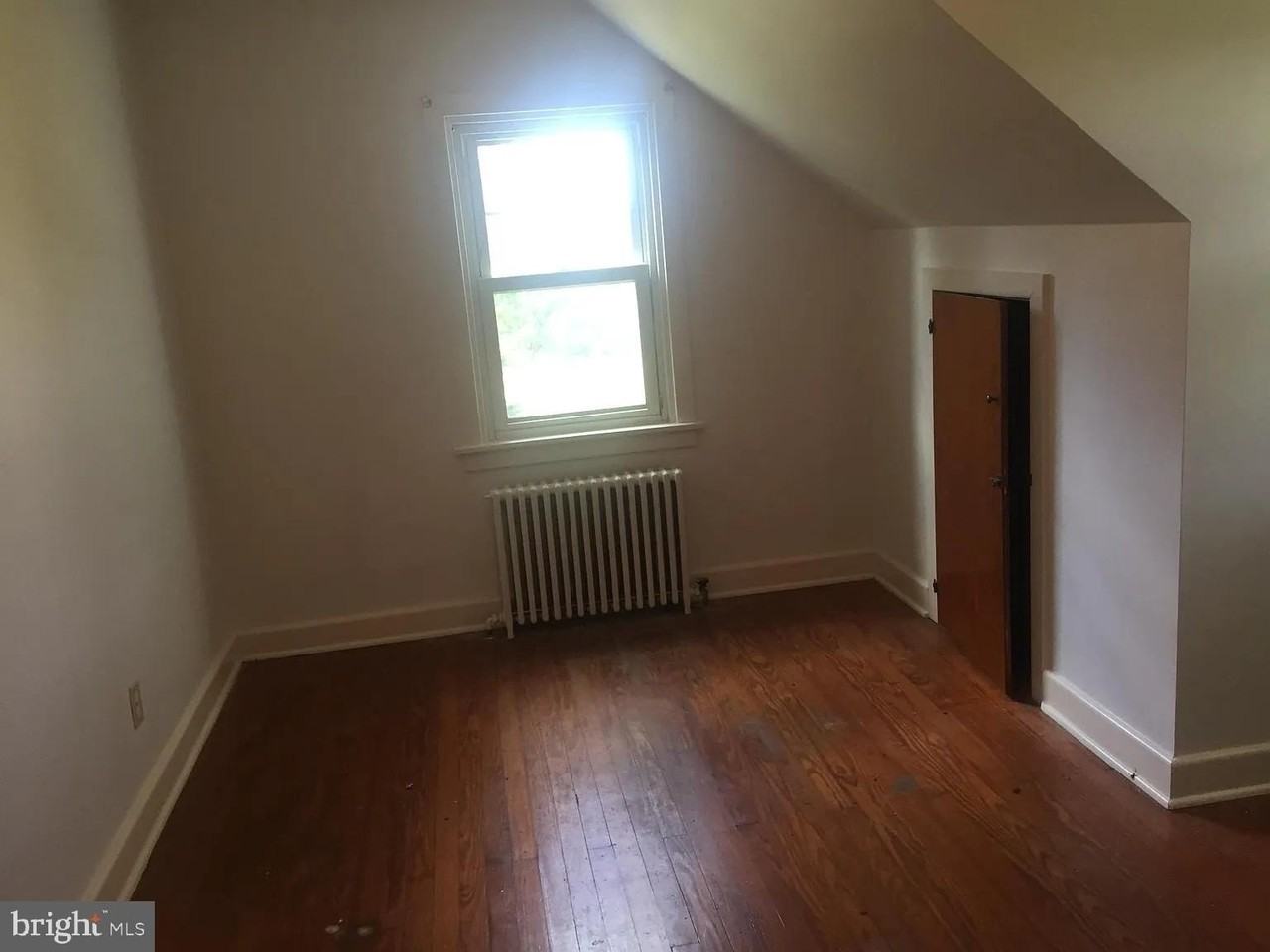 2232 River Rd - Photo 3 of 12