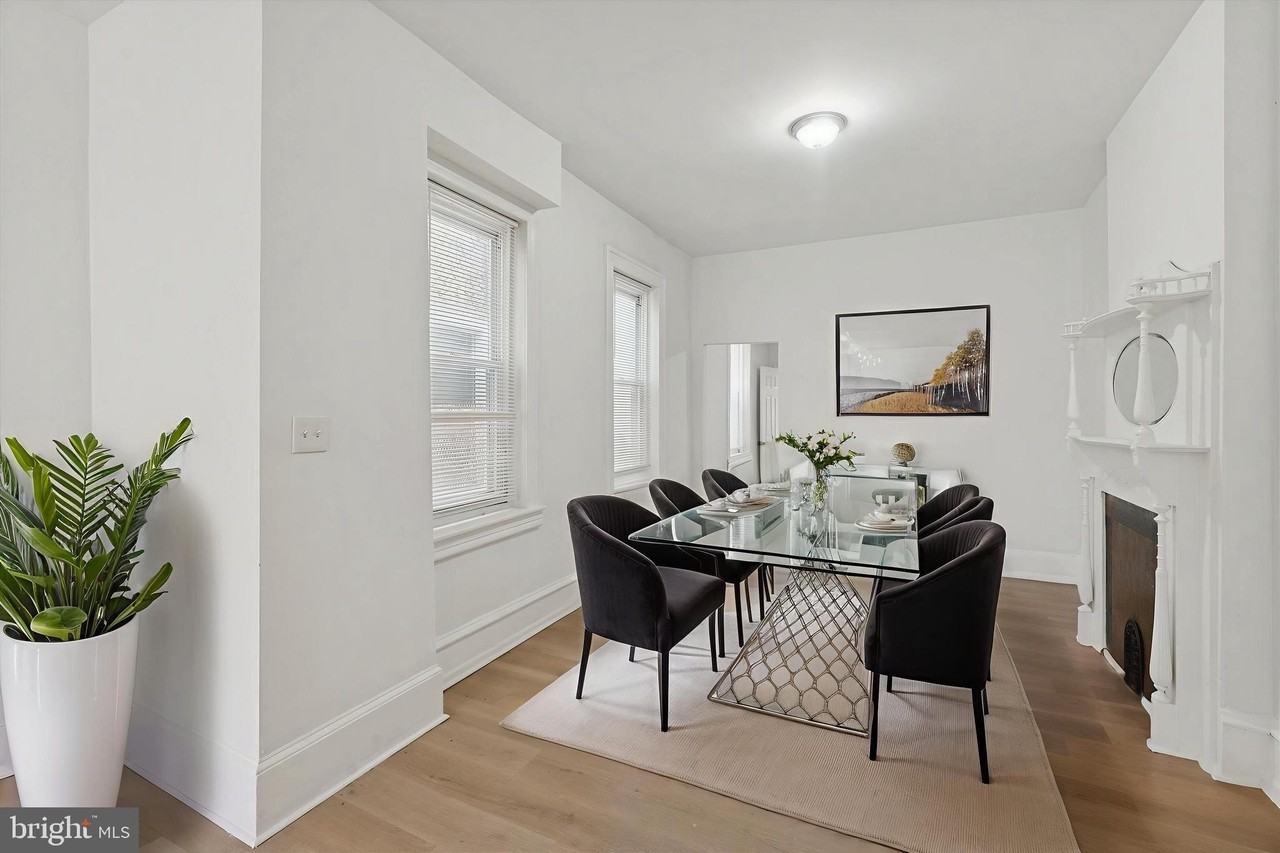 2054 W Glenwood Ave - Photo 4 of 21