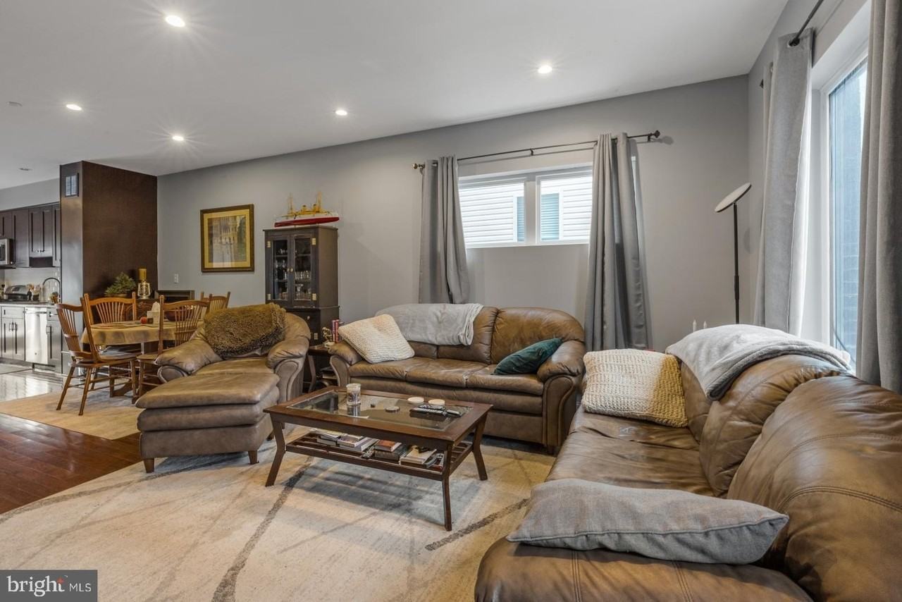 2524 Sepviva St - Photo 2 of 31