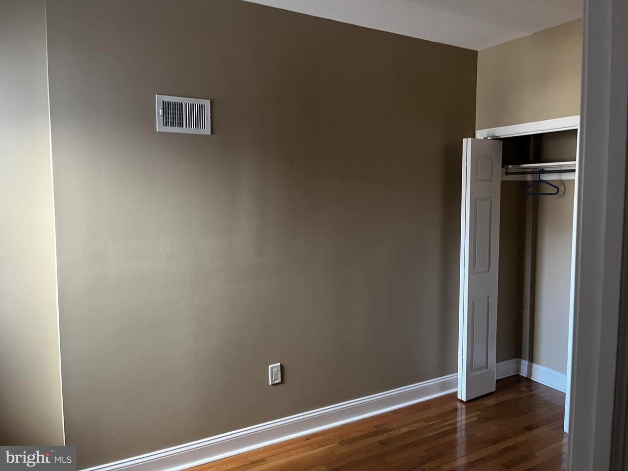 2841 N Judson St - Photo 5 of 20