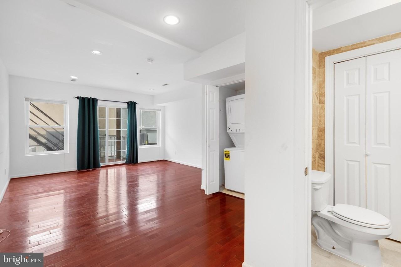 57 W Girard Ave Unit 2 #2 - Photo 2 of 21