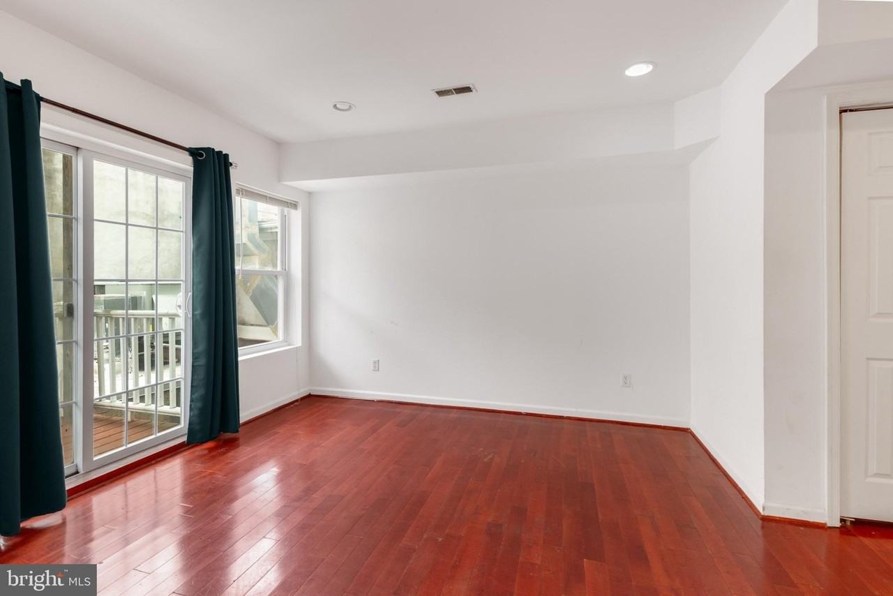 57 W Girard Ave Unit 2 #2 - Photo 4 of 21