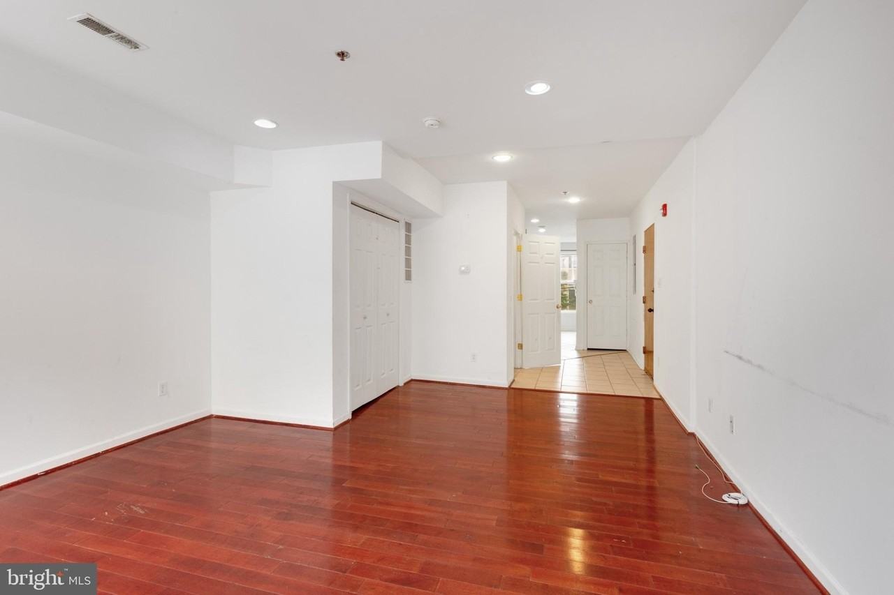 57 W Girard Ave Unit 2 #2 - Photo 5 of 21