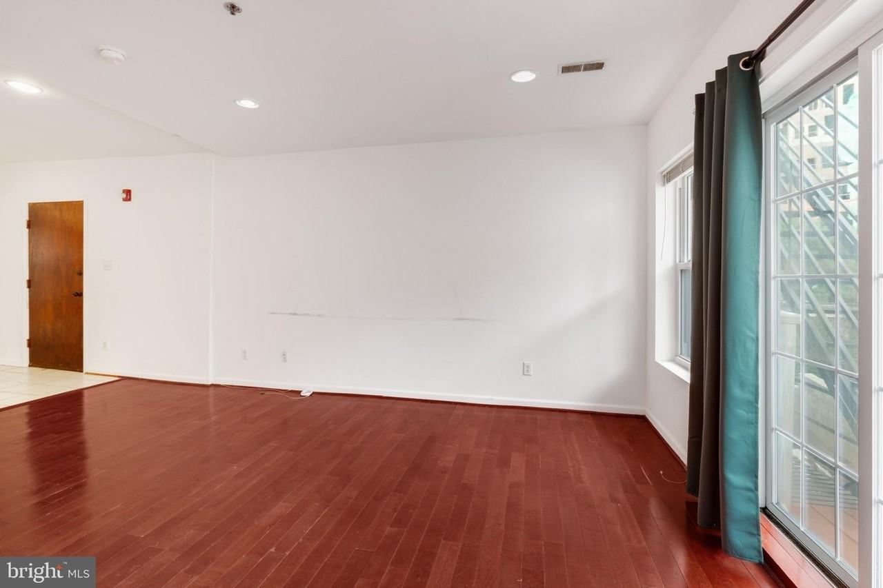 57 W Girard Ave Unit 2 #2 - Photo 6 of 21