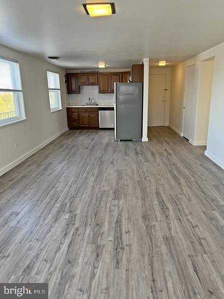 2135 Suburban Rd Apt 5 #5 - Photo 4 of 7