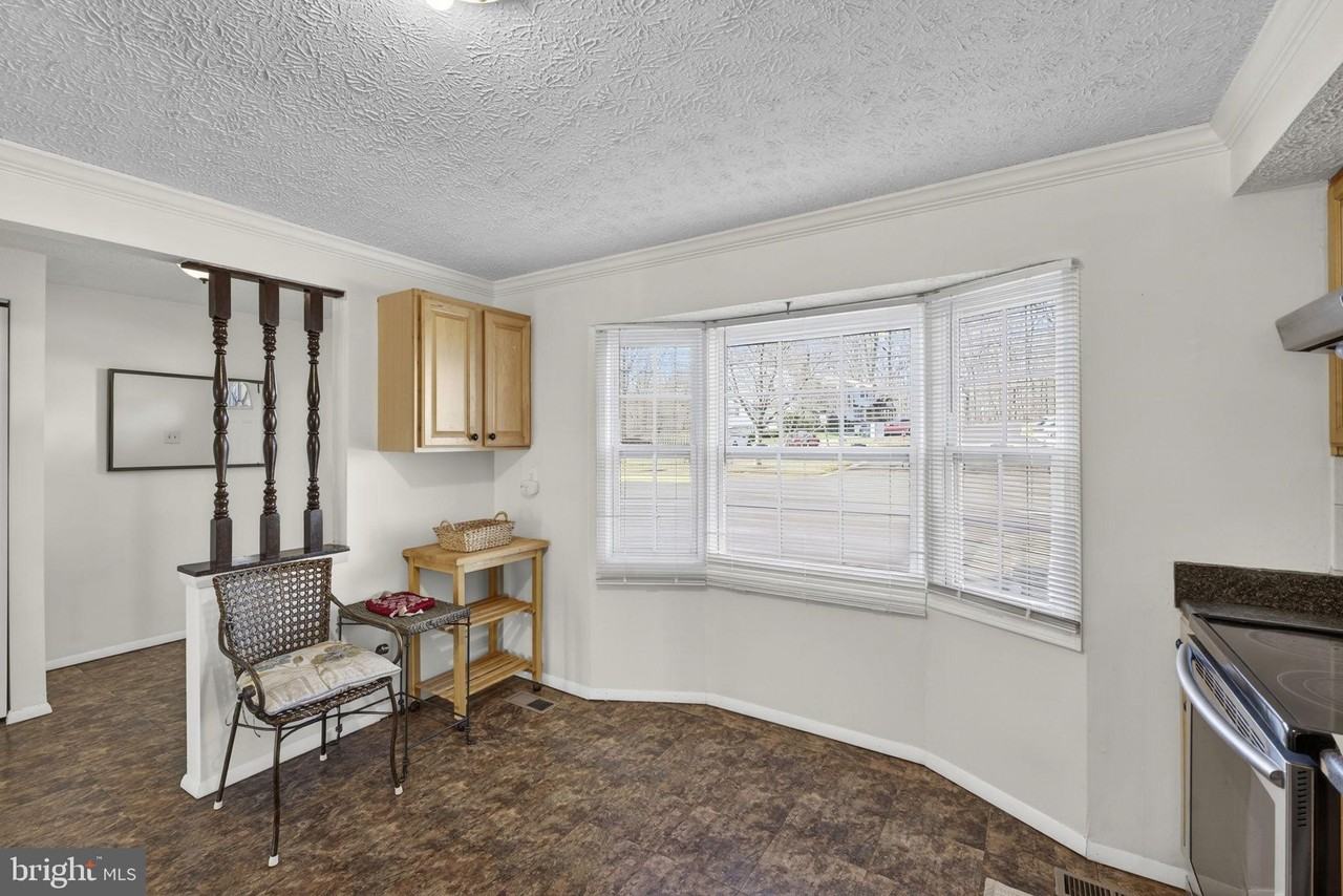 8123 Steeple Chase Ct - Photo 7 of 23