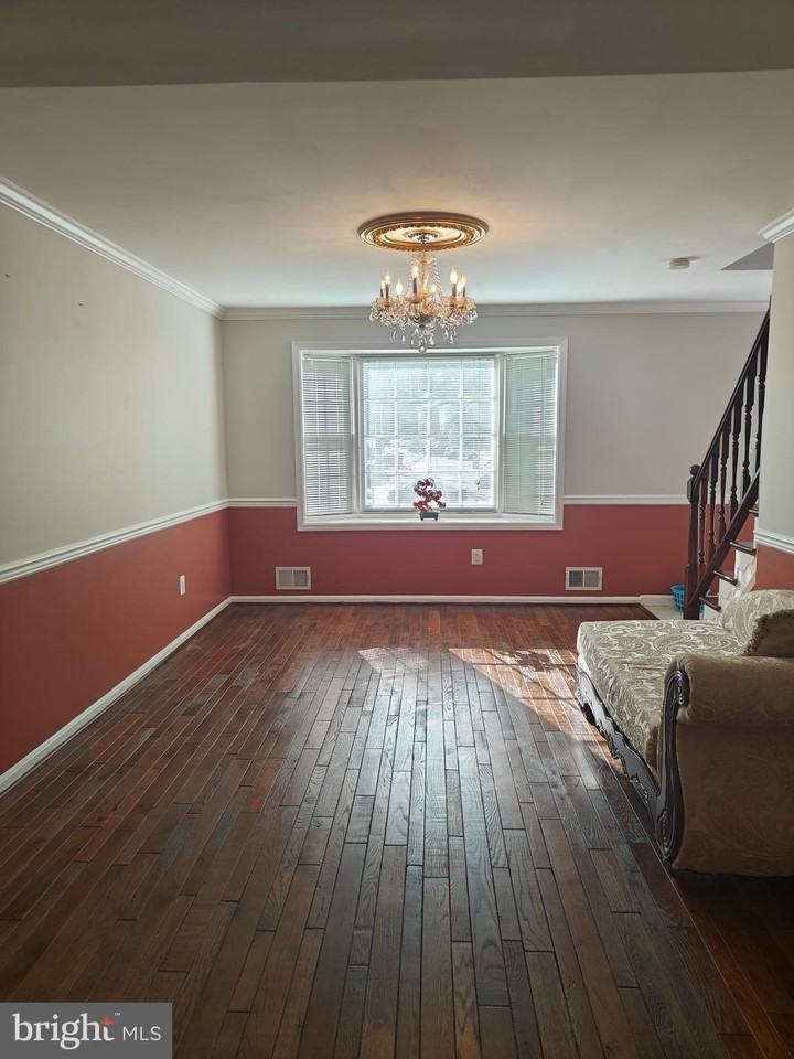 6861 Brian Michael Ct - Photo 3 of 29