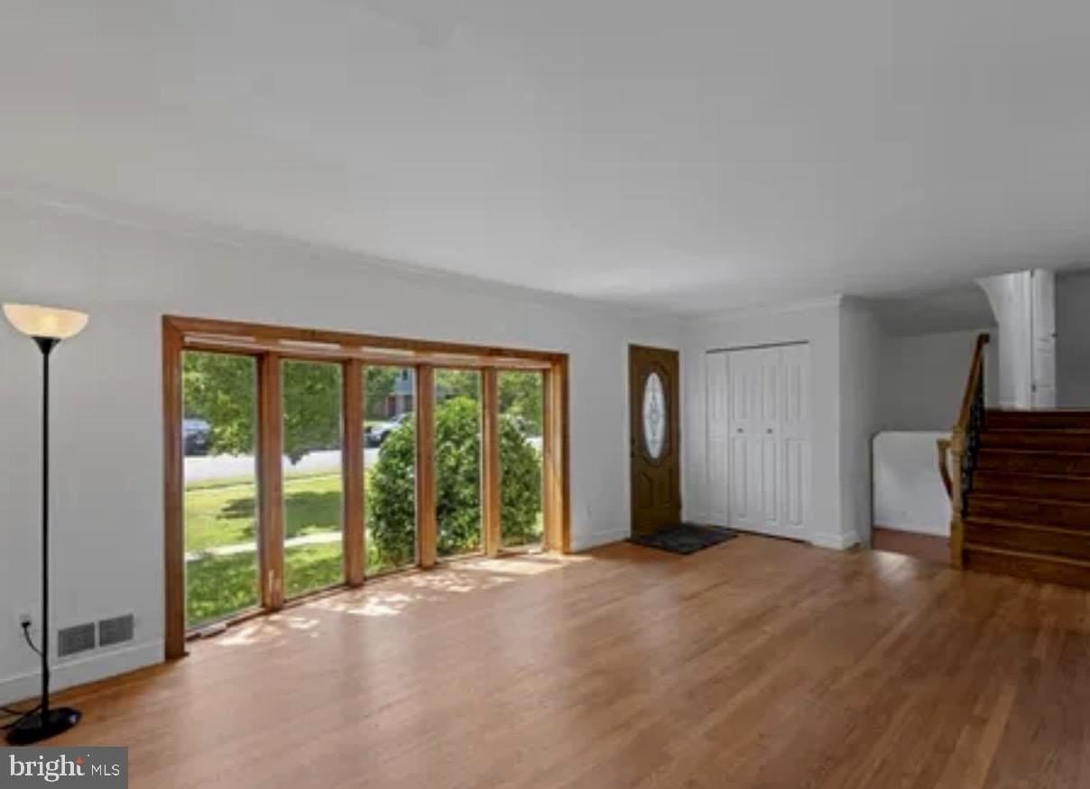 4702 Eaton Pl - Photo 3 of 15