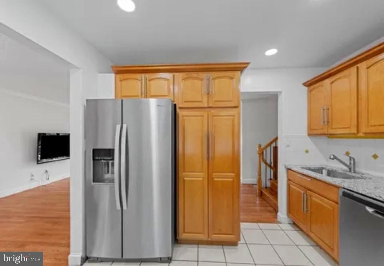 4702 Eaton Pl - Photo 6 of 15