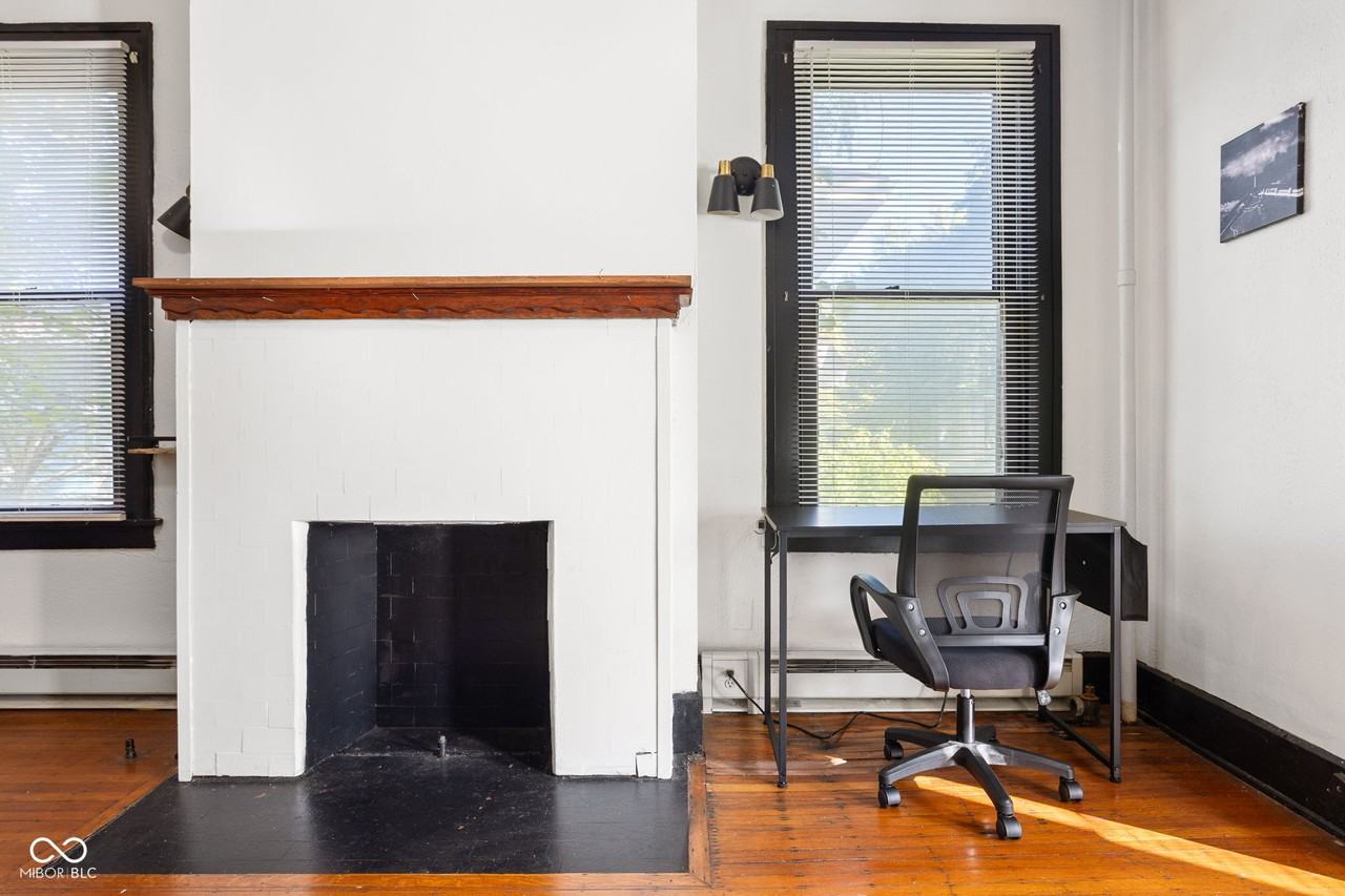 784 Woodruff Place East Dr ##2 - Photo 7 of 34