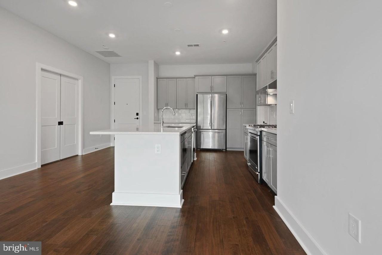 44691 Wellfleet Dr Apt 308 #308 - Photo 4 of 12