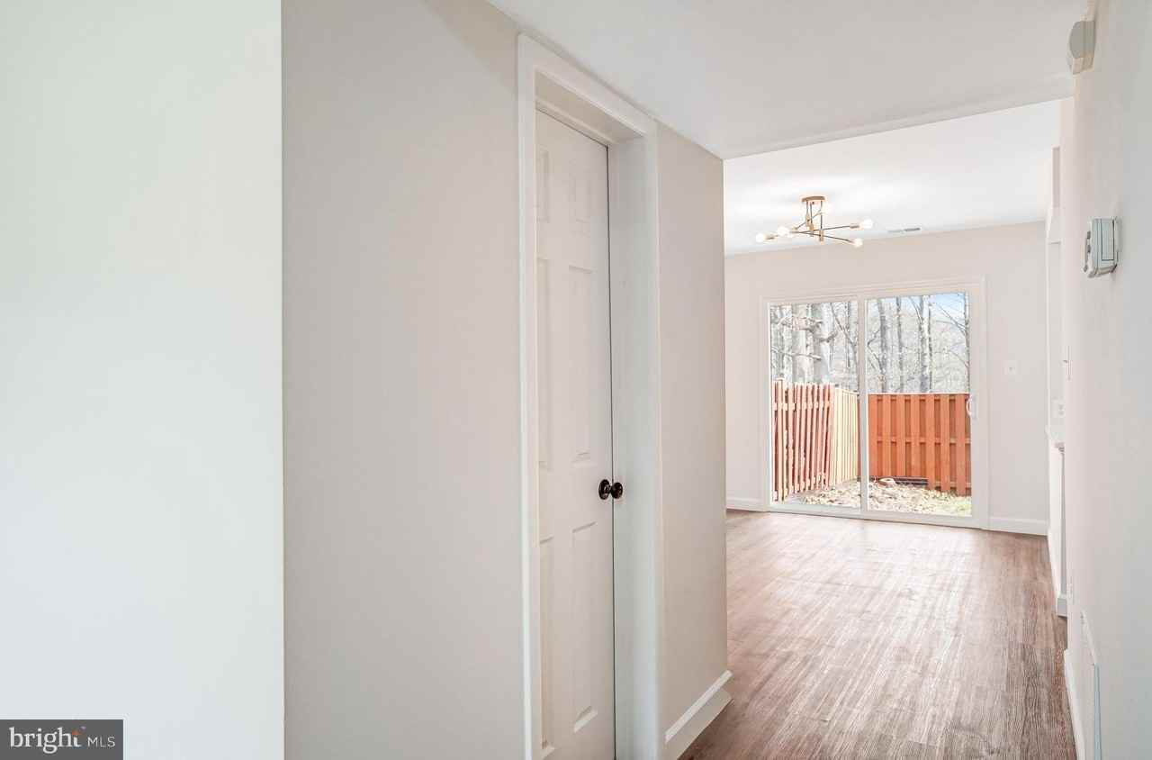 14625 Earlham Ct - Photo 7 of 23