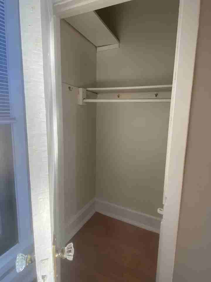 6364 North Hermitage Avenue #6370-2 - Photo 7 of 10