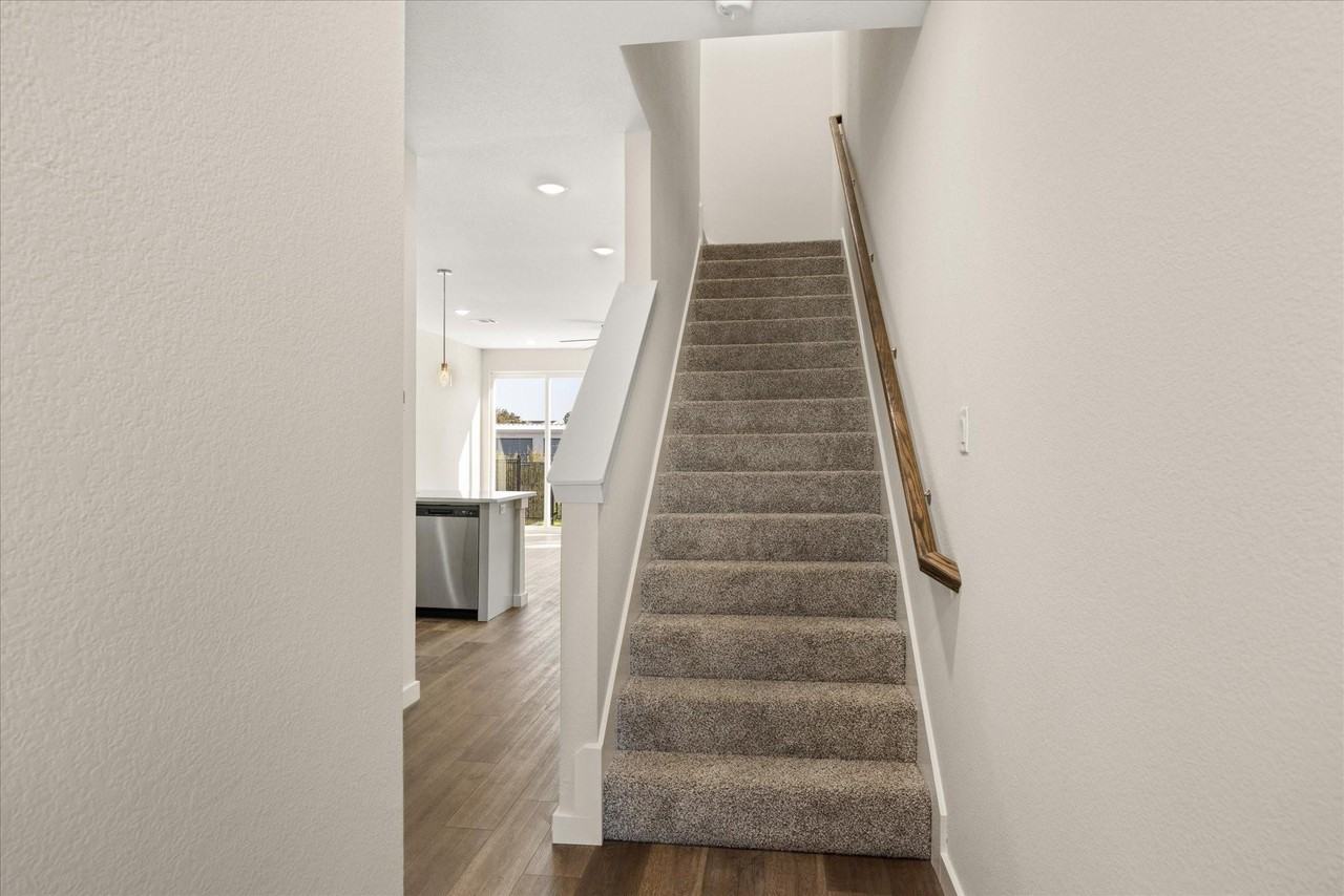 589 Galt Dr #589 - Photo 2 of 25