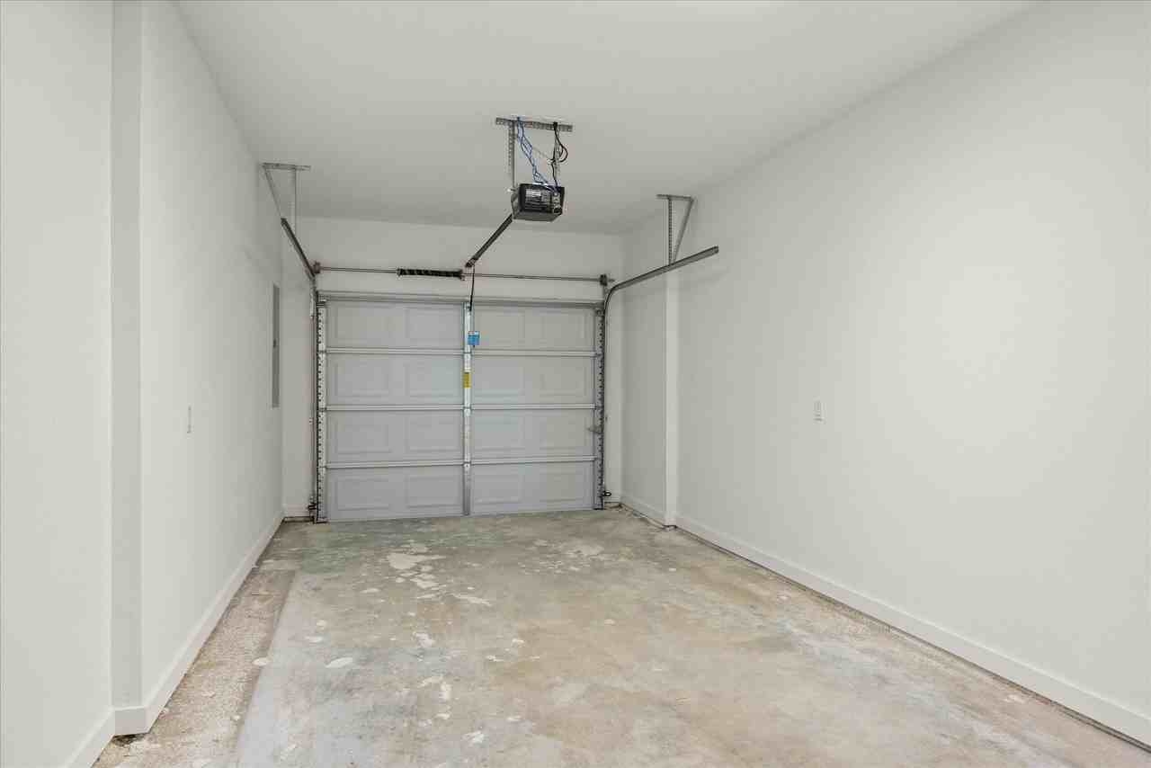 589 Galt Dr #589 - Photo 5 of 25