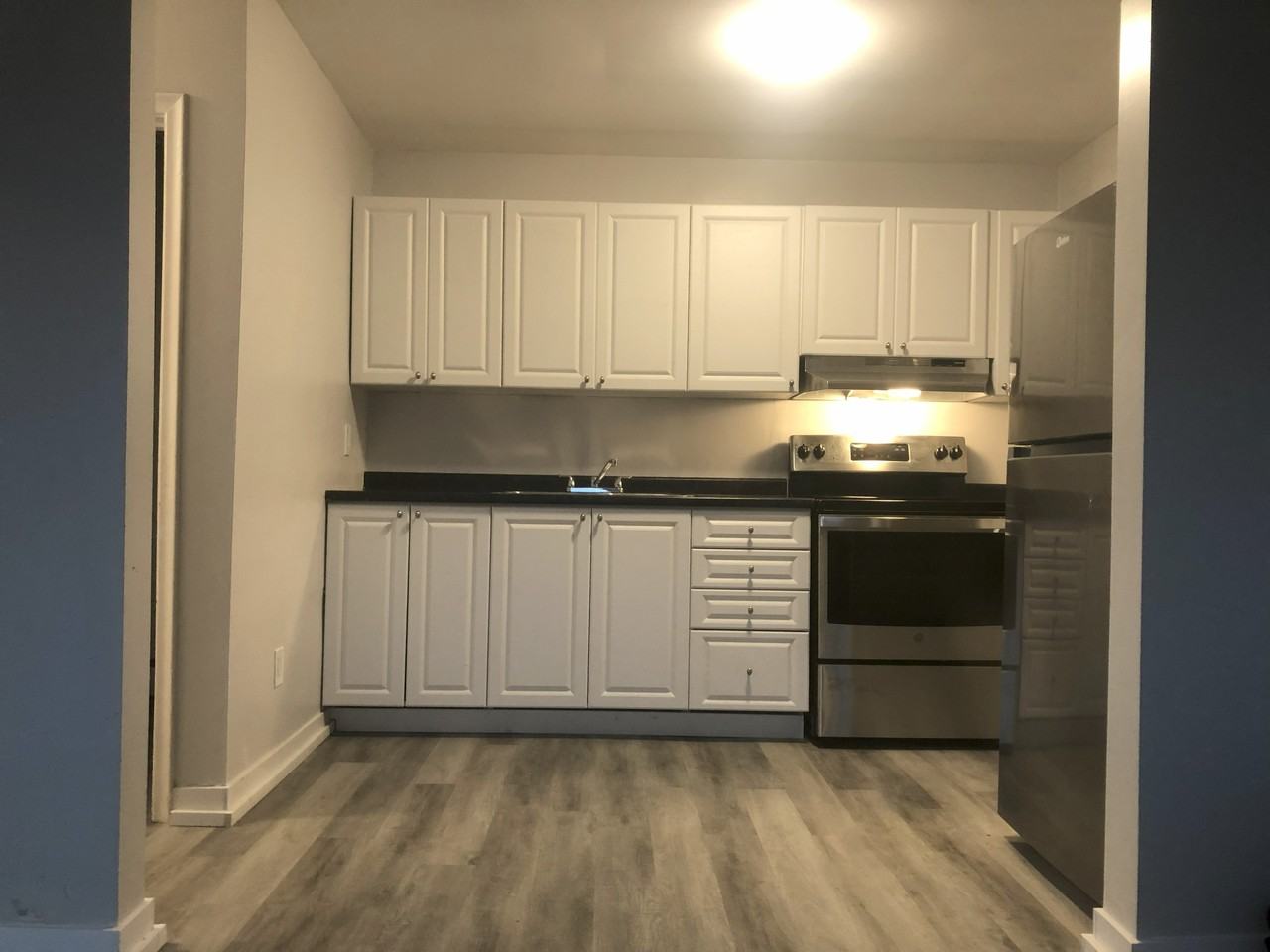 17 Buchanan Street #C - Photo 3 of 10