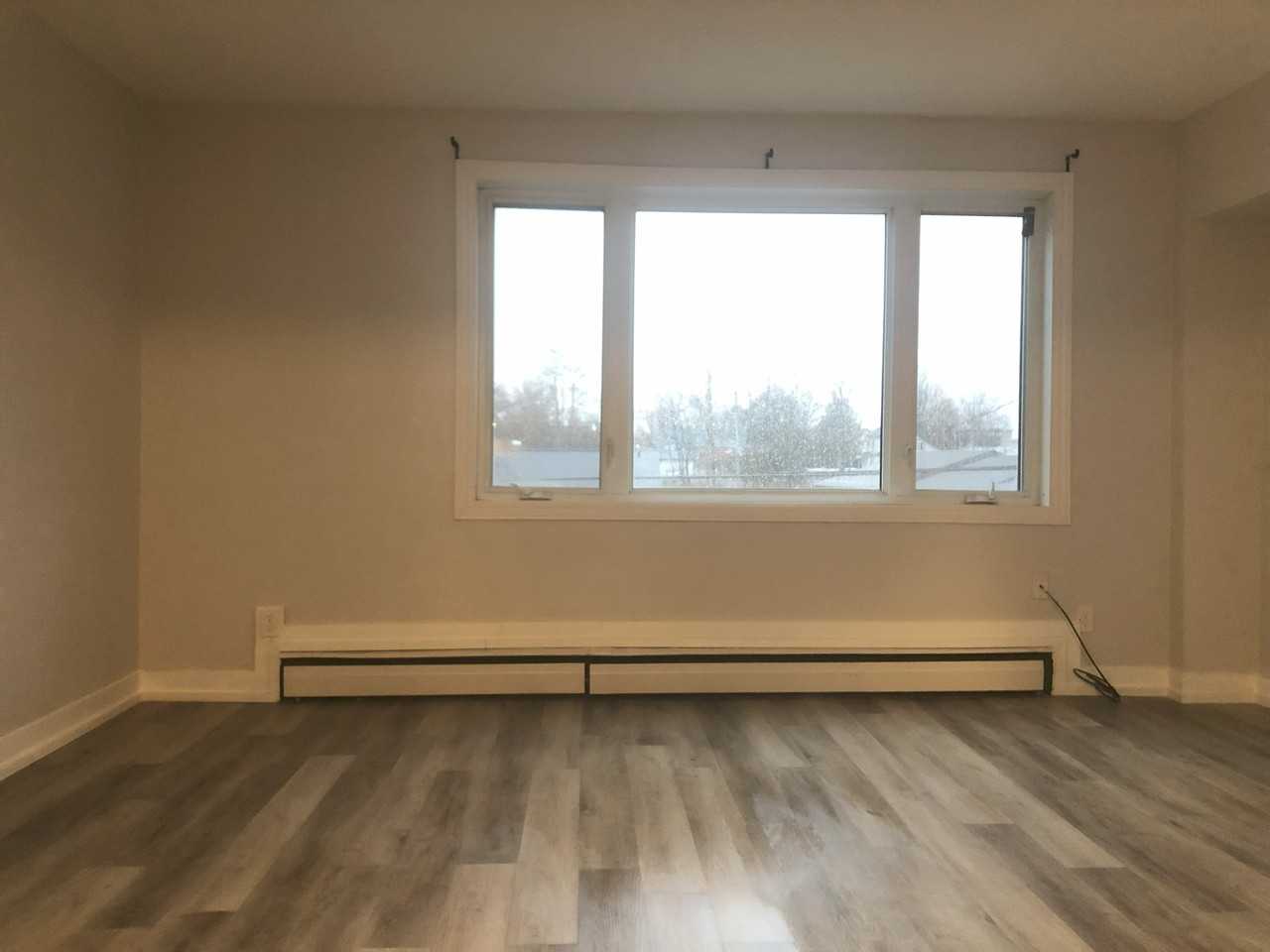 17 Buchanan Street #C - Photo 4 of 10