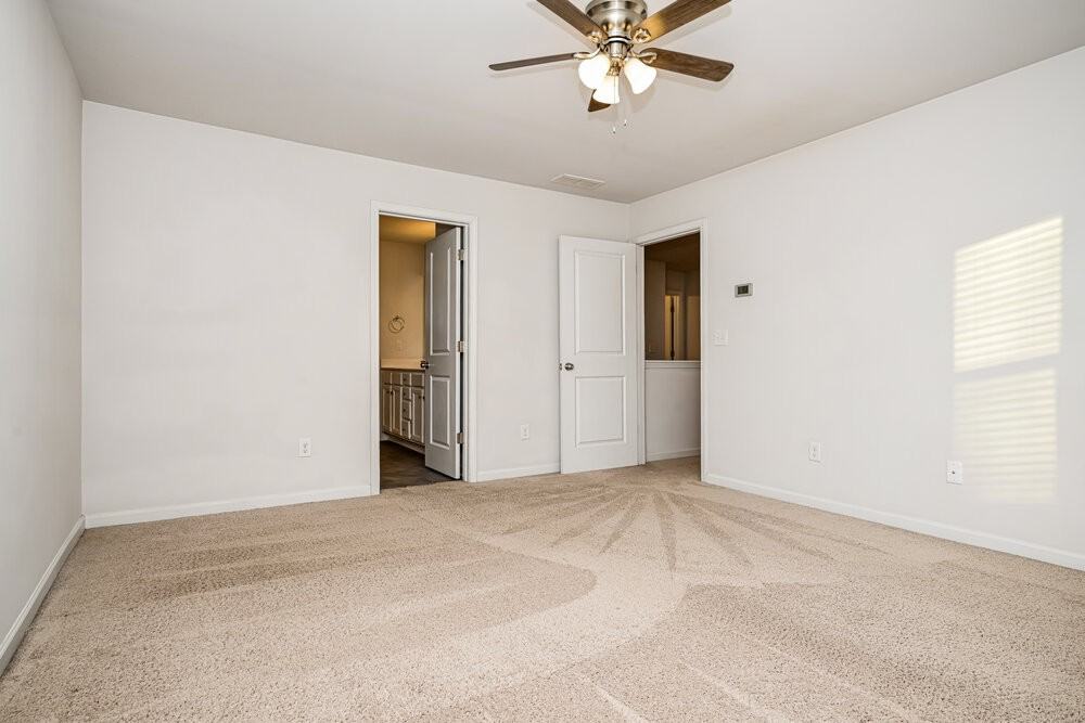 371 Hamilton Pointe Dr - Photo 7 of 17