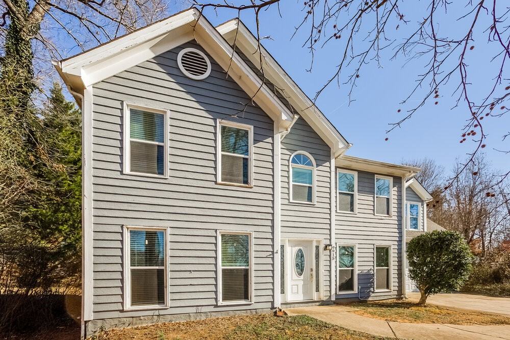 9915 Manbey Ct - Photo 5 of 19