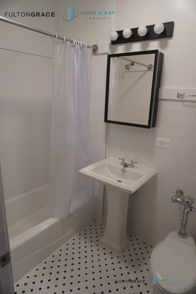 1712 West Albion Avenue #1716-GDN - Photo 4 of 5