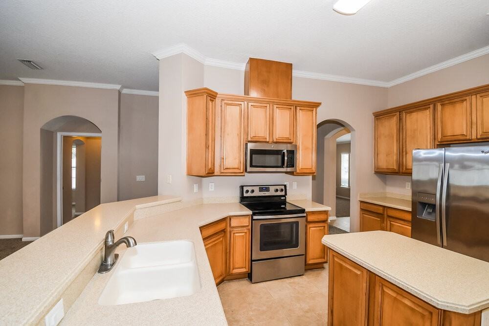 725 Indigo Run Dr - Photo 5 of 16