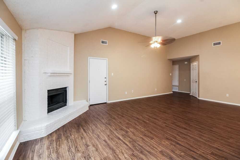 405 Lemon Dr - Photo 4 of 14