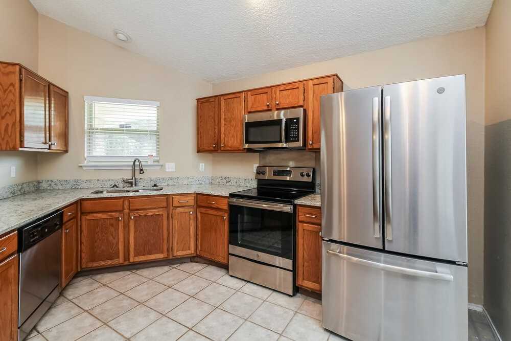 405 Lemon Dr - Photo 5 of 14