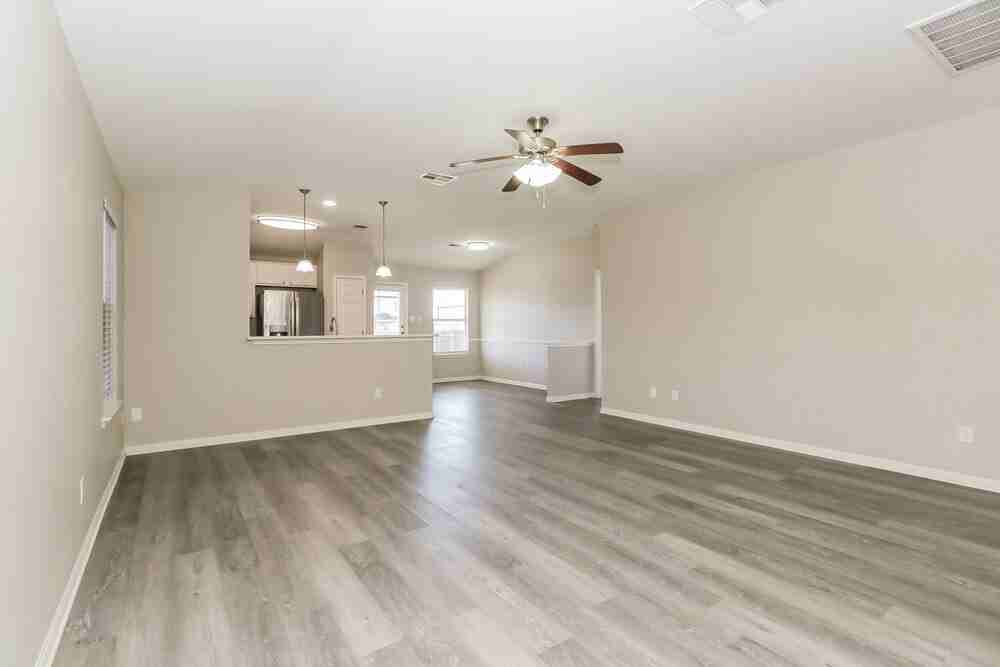 223 Legends Of Hutto Trl - Photo 3 of 16