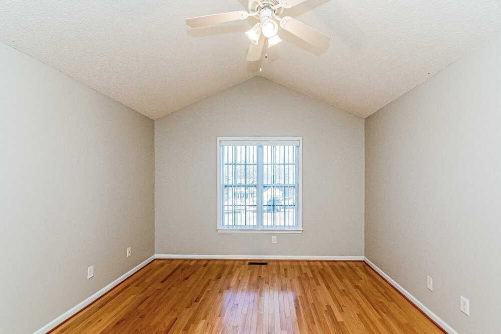 1041 Blue River Farm Dr - Photo 7 of 16