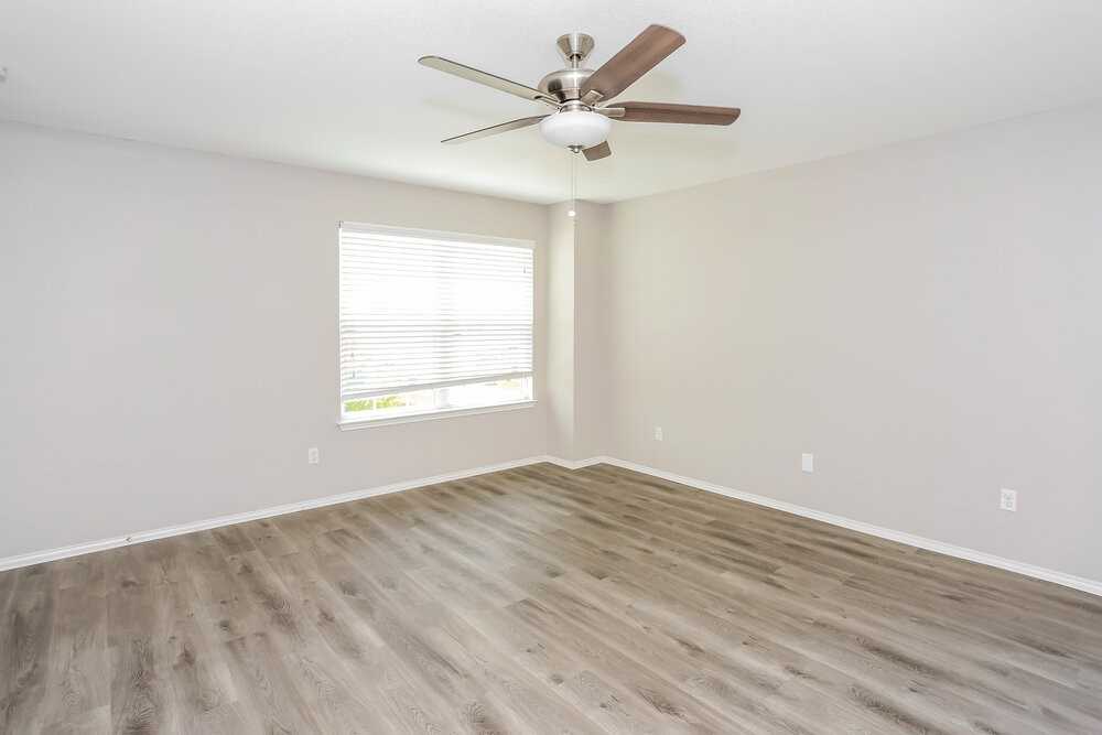 1627 Dream Catcher Way - Photo 7 of 17